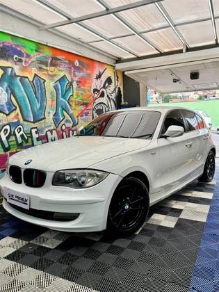 BMW 118i 2.0 UE71 16V GASOLINA 4P AUTOMÁTICO